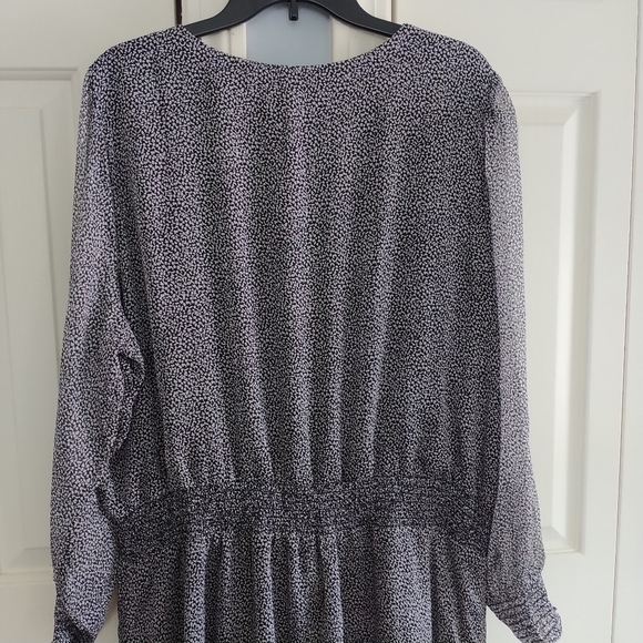 Chaus Long Sleeve Smocked Waist Black White Dress Plus Size 3X - Picture 11 of 13